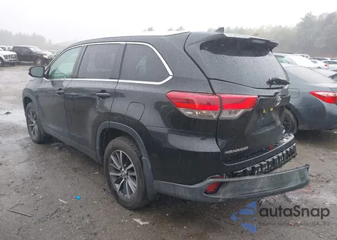 2018 Toyota Highlander Xle from USA, damaged, VIN 5TDJZRFH0JS887299